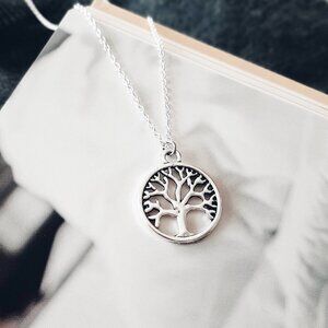 Silver Tree of Life Family Pendant  18" Necklace Fashion Jewelry